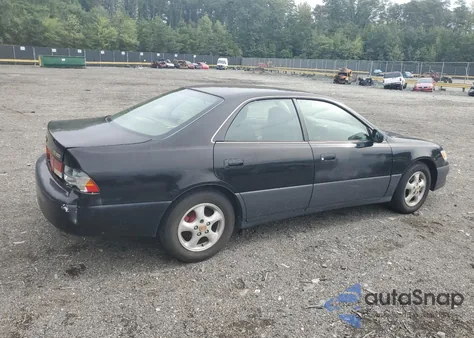 1997 Lexus Es 300 from USA, damaged, VIN JT8BF22GXV5007866